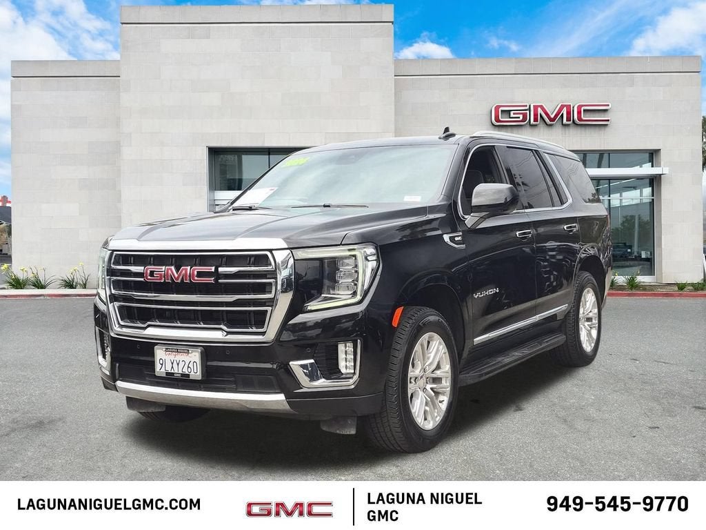 2024 GMC Yukon SLT in Onyx Black — front three-quarter view